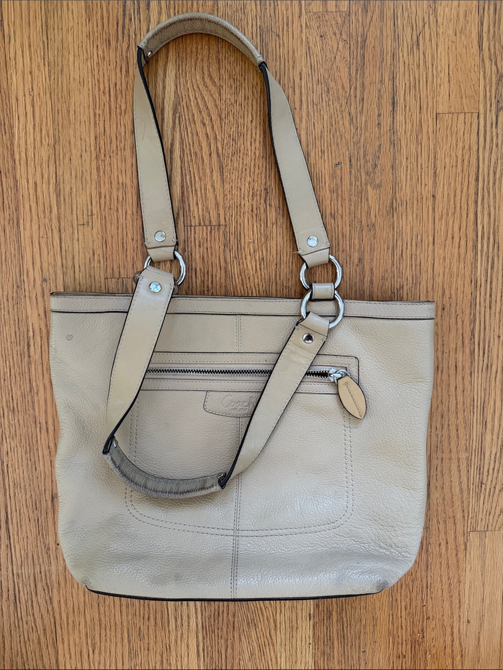 Coach Penelope Pebbled Leather Tote Bag Tan /‎ Beige Medium Handbag purse 💯